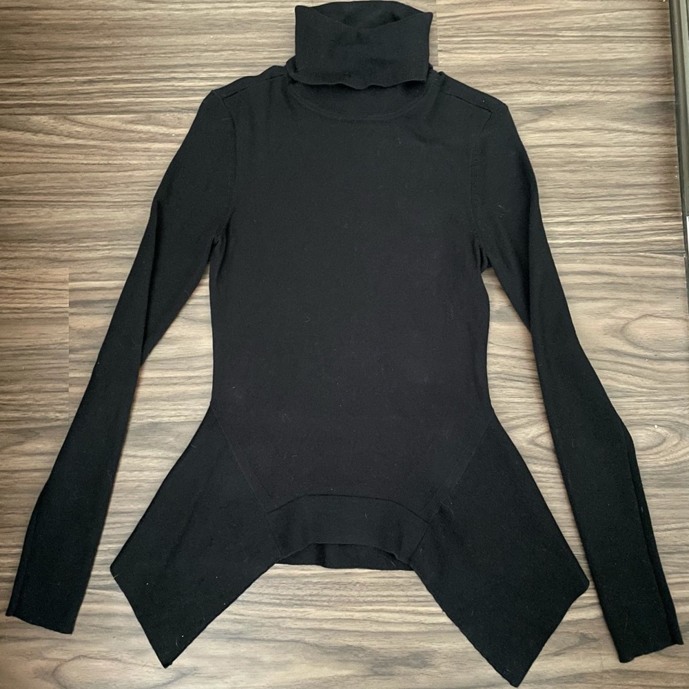 Kenneth Cole turtleneck sweater